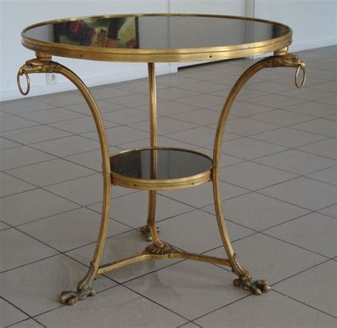 Mesa Gueridon Francesa Estilo Luis XIV De Metal Dorado En Venta En Pamono