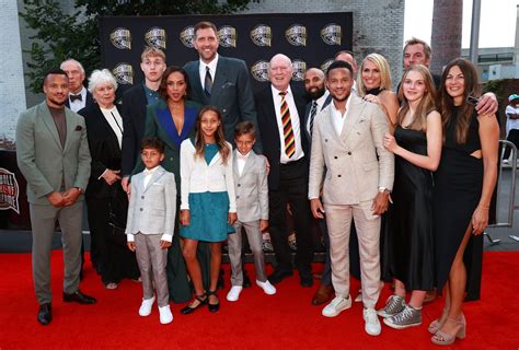 Nba Greats Dwyane Wade Dirk Nowitzki Made Their Hall Of Fame Induction