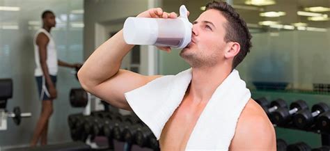 Como hacer el batido post entreno perfecto rápido y fácil La Guía de