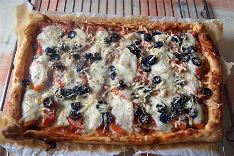 Pizza De Berenjena Tomate Y Mozzarella