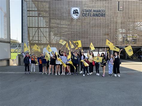 Visite du stade Rochelais Site du collège Jules FERRY de Gémozac 17