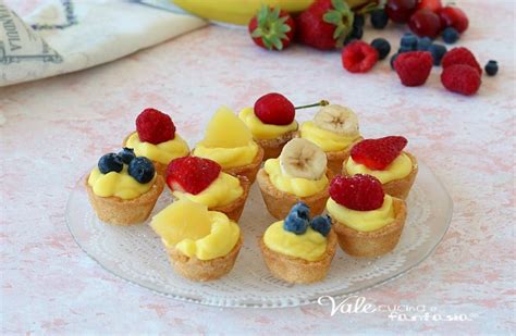 Tartellette Alla Frutta E Crema Pasticcera Dolci Facili