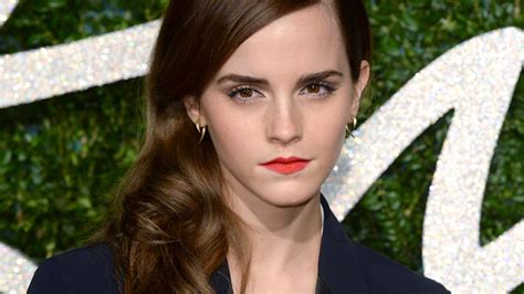 Emma Watson Raging After Nude Photos Hack Threat Itv News