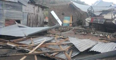 Diterpan Hujan Dan Angin Kencang Rumah Warga Keli Rusak