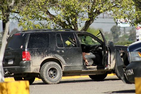 Asesinan A Padre E Hijo De A Os En Estacionamiento De Supermercado