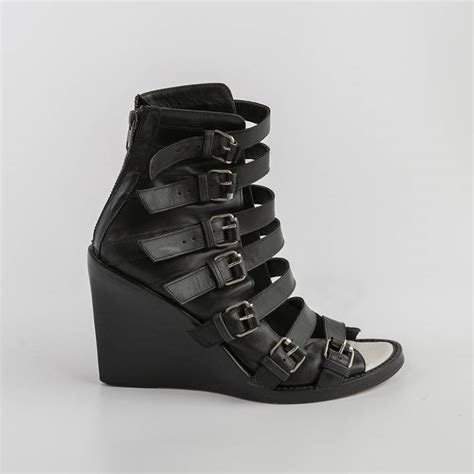 Пальто Ann Demeulemeester - купить за 12800 ₽ | SFS