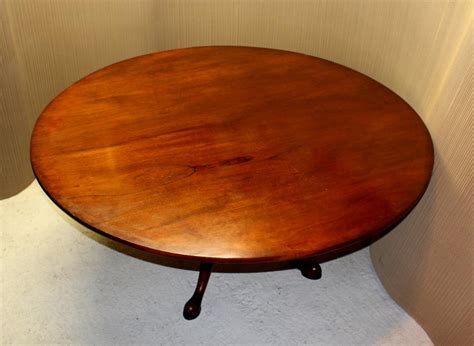 Antique Georgian Round Mahogany Dining Table Tilt Top