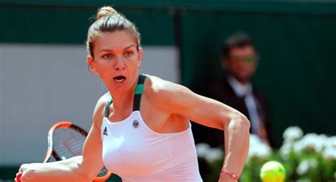 Simona Halep Hits Back at False Wedding Rumors - EssentiallySports