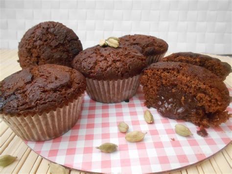 463 Receta MUFFINS DE CHOCOLATE Y CARDAMOMO RELLENOS DE CHOCOLATE