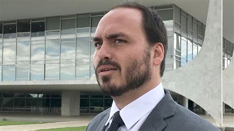 Carlos Diz Que Só Bandido Crê Que Bolsonaro Incentiva Invasão A