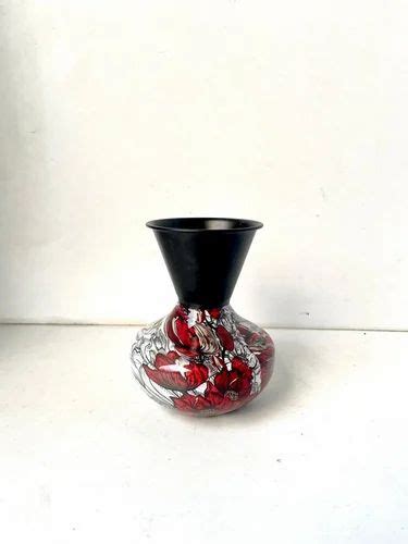 Black METAL SMALL FLOWER VASE Shape Round Shaped At Rs 210 Piece In