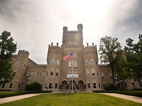 Old Main — Eastern Illinois University | | pantagraph.com