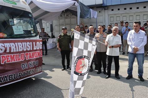 Lepas Pendistribusian Logistik Pemilu Bupati Asahan Berharap Ini