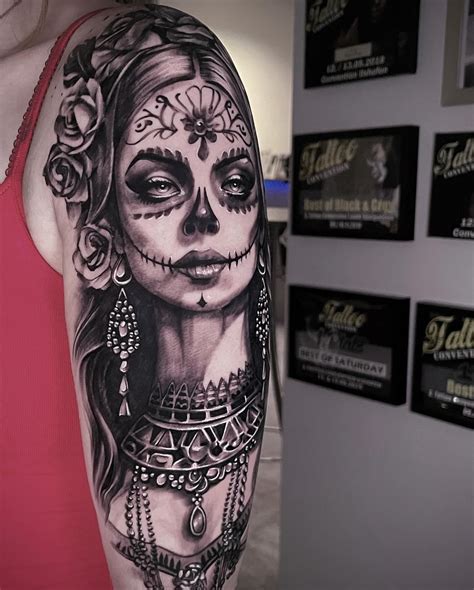 Done By Julia Jrocktattoo Crazybodyarttattoo Buchen Germany Rtattoos