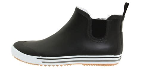 A Low Cut Rain Shoe Like The Tretorn Gunnar Is Perfect For A Rainy Day