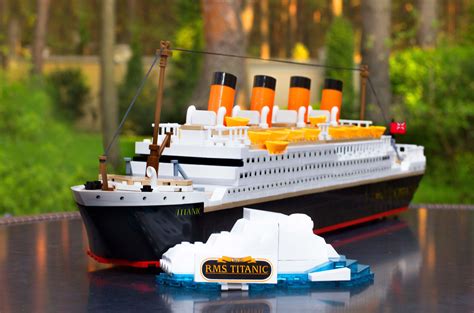 Cobi 1914 Cobi Rms Titanic Building Kit Motorcycles Amazon Canada