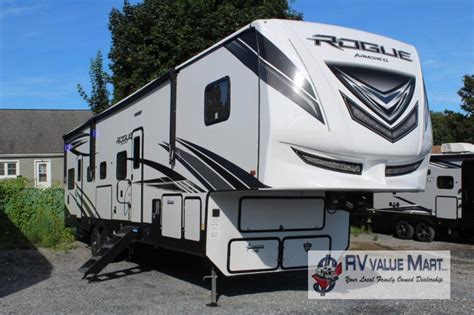 Forest River Vengeance Rogue Armored Toy Hauler Fifth Wheel Review