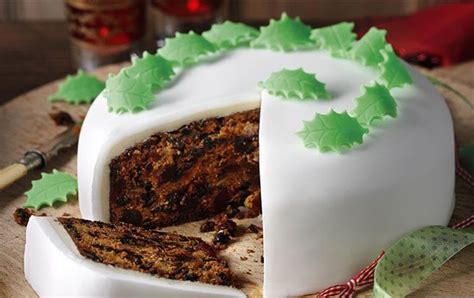 Mary Berry's Christmas cake recipe is the perfect festive treat | HELLO!