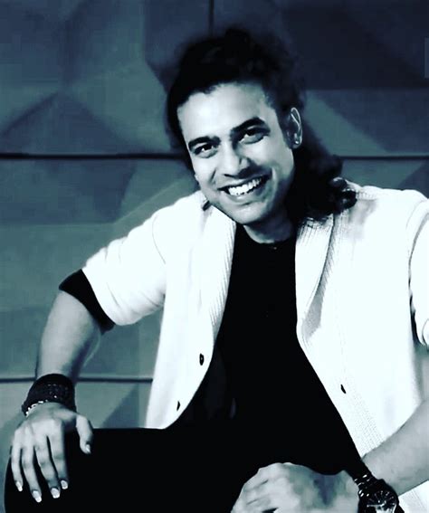 Jubin Nautiyal Bollywood Singer And Musician Famous Singers Super Star Good Smile Noah