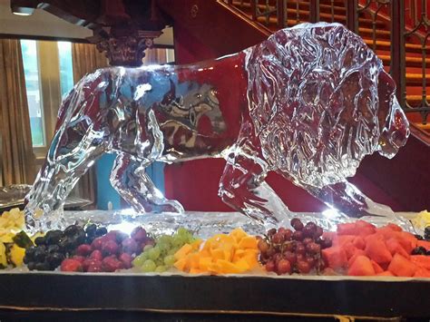 Ice Sculptures | Nice Hot Ice Sculptures LLC.