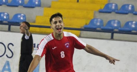 Tres Deportistas Cubanos Abandonan Delegaci N En Torneo De Futsal En