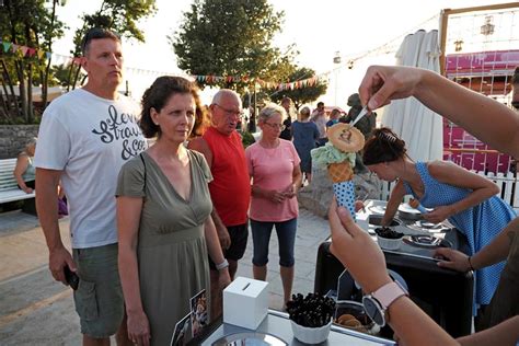 Suha Smokva Gin Tonic Hladne Vafle Samo Su Neki Favoriti Festivala