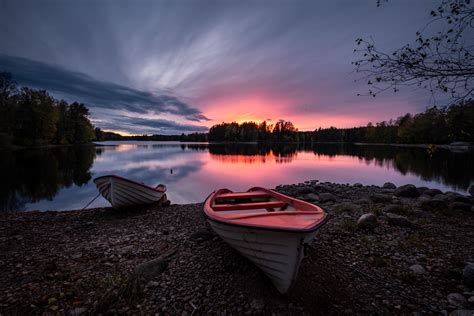 Bote En Lago Al Atardecer Fondo De Pantalla Id