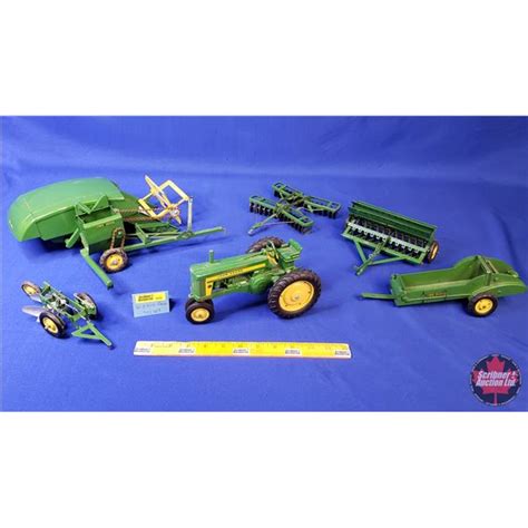 John Deere Tru-Scale Farm Toy Set (6pcs) (Scale: 1:16) (Tractor ...