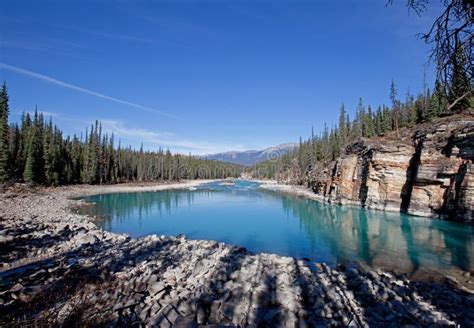 Lake at Athabasca Falls stock image. Image of public - 102888145