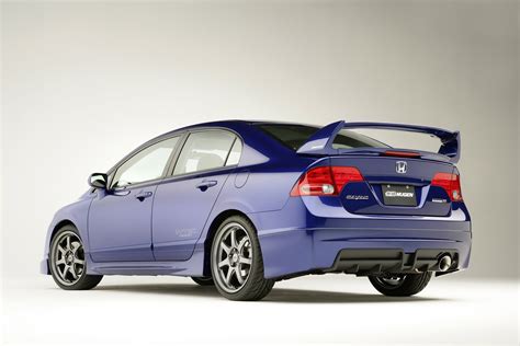 Honda Civic Mugen Si Sedan Prototype (2007) - picture 8 of 18