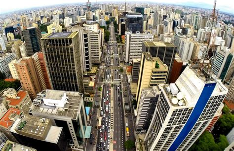 Avenida Paulista, um sinônimo de SP