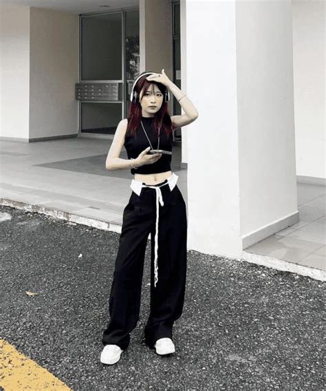 B N I D A H I B N Trai Streamer N Ng Hot Girl Ng C Kem P Tr B O Tri Th C Cu C S Ng