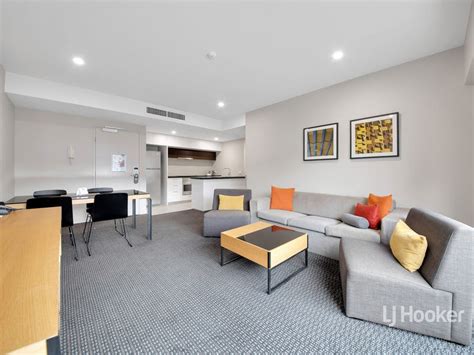 Bourke Street Docklands Vic Apartment For Sale