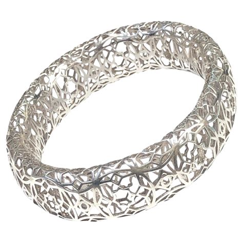 Tiffany And Co Paloma Picasso Hammered Gold X Graffiti Bangle Bracelet At 1stdibs Paloma