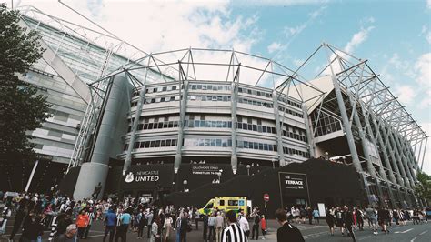 Five Things To Know If Travelling To St James Park Brentford Fc