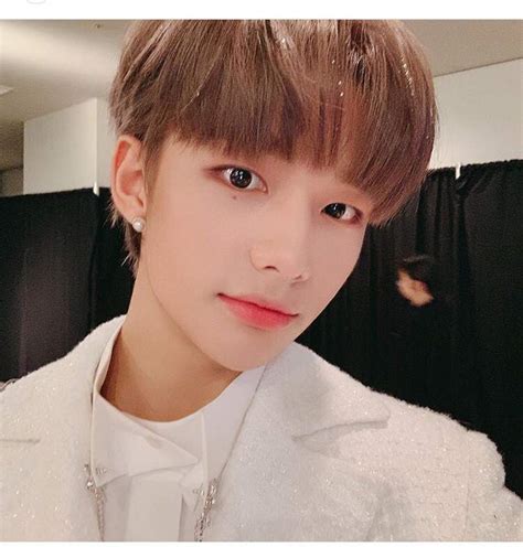 Happy Birthday Hyunjin 💗🥳 Stray Kids Amino