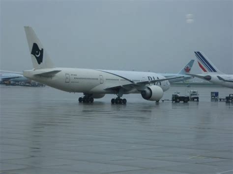 PIA Plane Collides With Fueling Vehicle At Toronto Airport Faces Delay