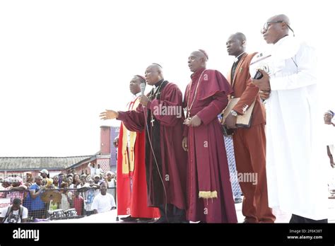 Religious Leaders Paying Homage To Ooni Of Ife During The Olojo