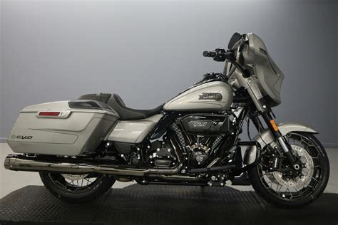 CVO Street Glide Volcano Harley Davidson