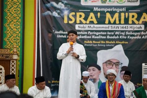 Wakil Bupati Kapuas Hulu Hadiri Peringatan Isra Miraj