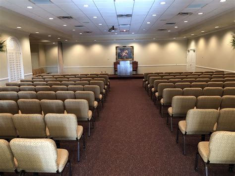 Nelson-Berna Funeral Home & Crematory of Fayetteville, Arkansas