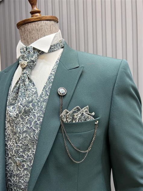 Aysoti Claremont Green Slim Fit Peak Lapel Groom Suit Aysotiman