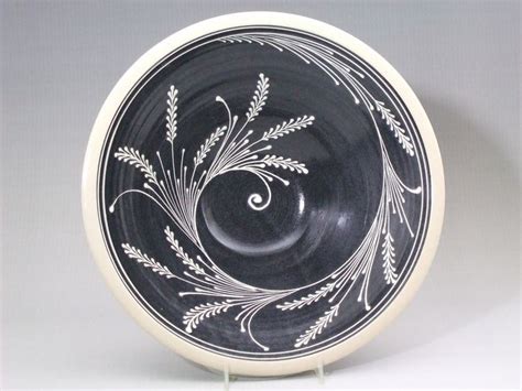 Pin By Ettigirb Debouz On Sgraffito Ceramics Ideas Pottery Sgraffito