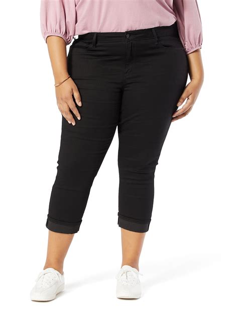 Signature By Levi Strauss And Co Womens Plus Size Mid Rise Modern Capri