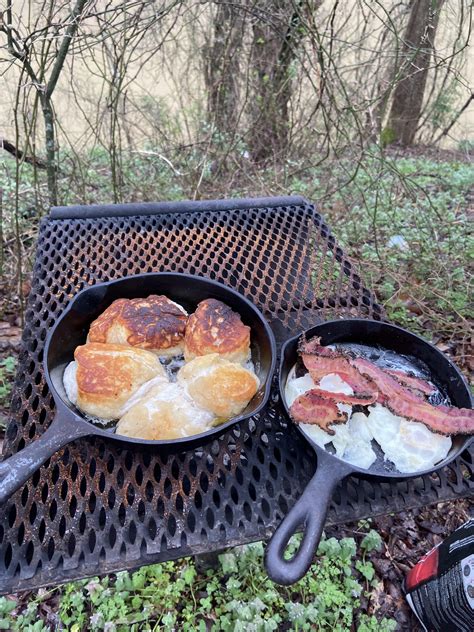 Camping Breakfast Cookout 🍞🍳🥓 Rcastiron
