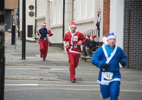 The Medicash Santa Dash Liverpool Btr Liverpool Flickr