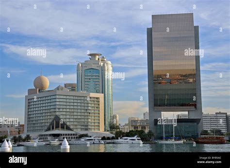 Sheraton four points hotel dubai hi-res stock photography and images ...