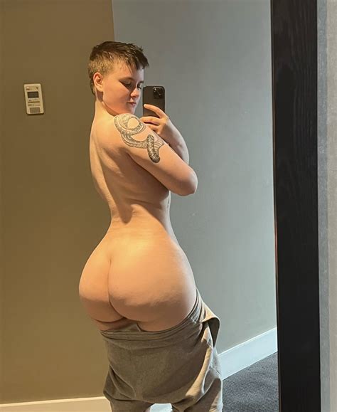 Pawg Shesfreaky