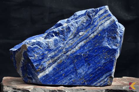 Lapis Lazuli W A Ciwo Ci Znaczenie I Wykorzystanie Kamienia