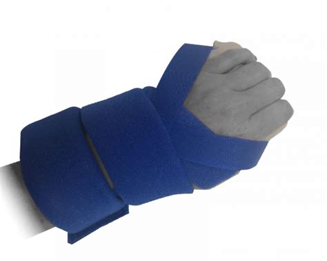 Cock Up Wrist Splint With Roll Pro Medical East